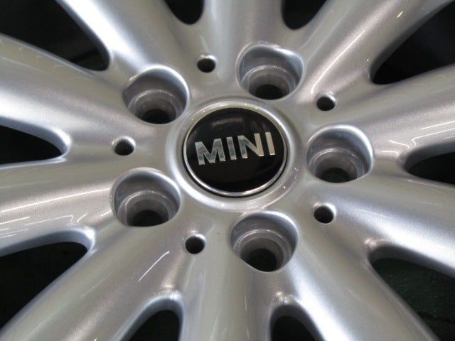 新車外し品・MINI・クーパーS・ミニワン・カブリオ・F55・F56・F57【ホイール】MINI　F55/F56　クーパー純正　コスモススポーク499【タイヤ】ハンコック　ベンタス　Prime4（プライム4）（保土ヶ谷本店）