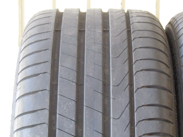 新車外し品・ジョンクーパーワークス・F65・F66・F67【ホイール】MINI　F66　JCW　ジョンクーパーワークス純正　ラップスポーク960【タイヤ】ピレリ　チントゥラートP7C2　BMW承認タイヤ（保土ヶ谷本店）