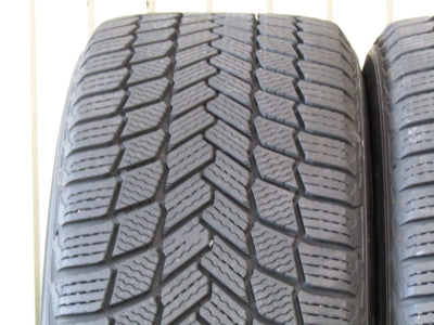 超溝ありでガリキズ無し・Eクラス・オールテレイン・W213【ホイール】阿部商会　MAK　BREMEN（ブレーメン）FF【タイヤ】ミシュラン　Xアイススノー（保土ヶ谷本店）