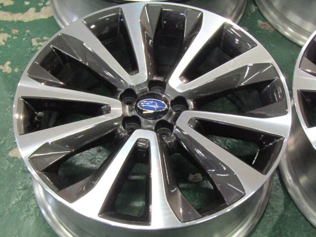 超希少・新車外し品【ホイール】スバル　SJ系　フォレスター後期純正【タイヤ】ピレリ　アイスゼロアシンメトリコ（港北店）
