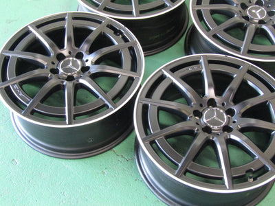 お洒落に流用・Aクラス・W177・Bクラス・W247・CLAクラス・C118・X118【ホイール】メルセデスベンツ　X247　GLB35AMG　ウインター純正【タイヤ】ハンコック　ベンタスS1Evo3（保土ヶ谷本店）