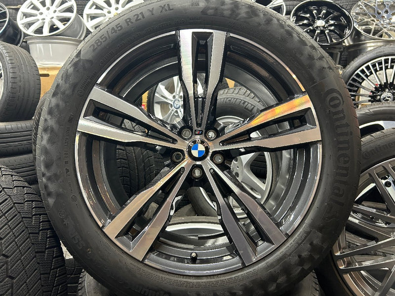 冬セット　希少な安心純正冬セット　冬支度に　【アルミ】BMW　X7　G07　Mスポーツ純正　【タイヤ】HANKOOK　ハンコック　WINTER　I　CEPT　EVO2　SUV　2021年製　（世田谷店）　