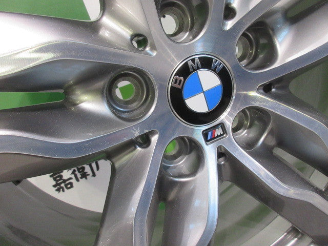 【車種】ＢＭＷ　Ｘ１（Ｆ４８）　Ｘ２（Ｆ３９）　２シリーズ（Ｆ４５ Ｆ４６）【ホイール】BMW X1 F48 Mスポーツ 純正 ダブルスポークスタイリング【タイヤ】スタッドレス　ピレリ　WINTER ICE ZERO ASIMMETRICO（横浜青葉店）