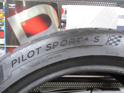 【タイヤ】MICHELIN PILOT SPORT 4S 295/35-20 中古サマータイヤ1本（港北）