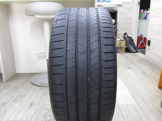 ★タイヤのみ発送限定品☆【タイヤ名】ピレリ　P-ZERO　PZ4　フェラーリ承認タイヤ【タイヤサイズ】285/35R20（港北店