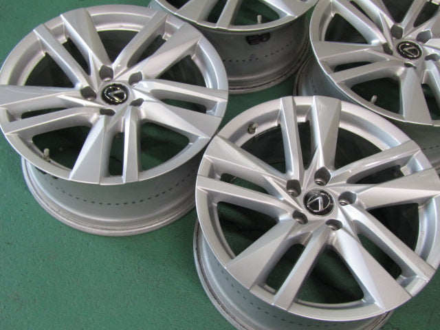 1台限定冬セット・レクサス・IS300・IS300h【ホイール】レクサス　AVE30系　IS　IS300/IS300h純正【タイヤ】ピレリ　アイスゼロアシンメトリコ（保土ヶ谷本店）