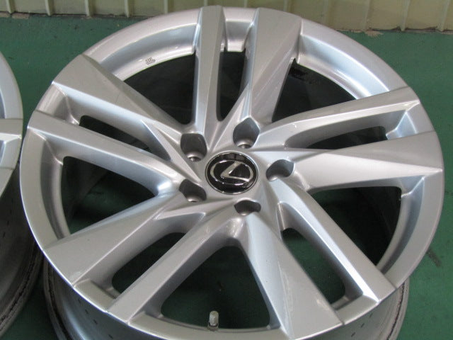 1台限定冬セット・レクサス・IS300・IS300h【ホイール】レクサス　AVE30系　IS　IS300/IS300h純正【タイヤ】ピレリ　アイスゼロアシンメトリコ（保土ヶ谷本店）