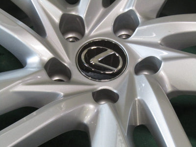 1台限定冬セット・レクサス・IS300・IS300h【ホイール】レクサス　AVE30系　IS　IS300/IS300h純正【タイヤ】ピレリ　アイスゼロアシンメトリコ（保土ヶ谷本店）