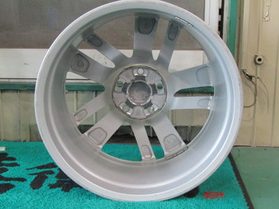 1台限定冬セット・レクサス・IS300・IS300h【ホイール】レクサス　AVE30系　IS　IS300/IS300h純正【タイヤ】ピレリ　アイスゼロアシンメトリコ（保土ヶ谷本店）