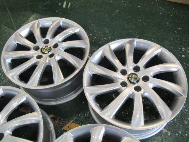 希少な冬セット スタッドレスタイヤ・スプリント・スポルティーバ