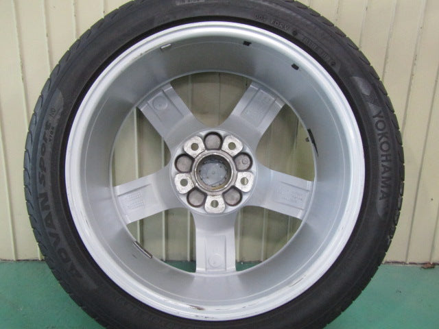 綺麗な純正品・ケイマン・ボクスター【ホイール】Porsche（ポルシェ）981型　ケイマンS純正【タイヤ】ヨコハマ　ADVAN（アドバン）スポーツV105　ポルシェ承認（保土ヶ谷本店）