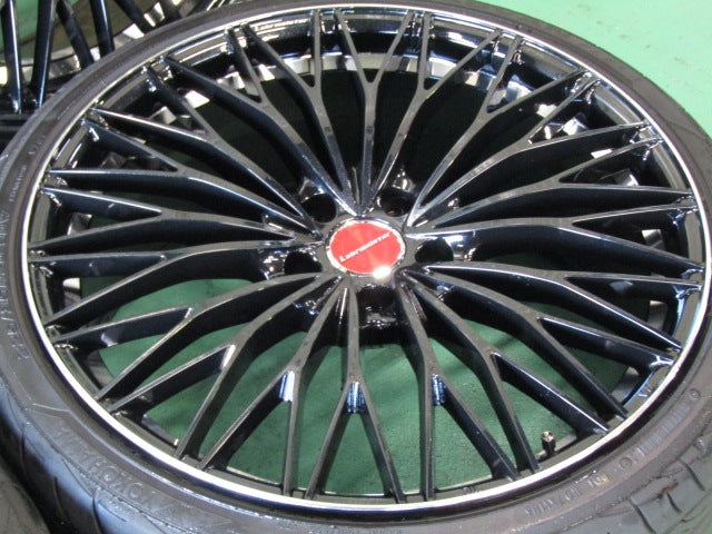 ガリキズ無しの美品・プリウス・クラウン【ホイール】レアマイスター　Tignanello（ティニャネロ）【タイヤ】ヨコハマ　ADVAN（アドバン）FREVA（フレバ）V701（保土ヶ谷本店）