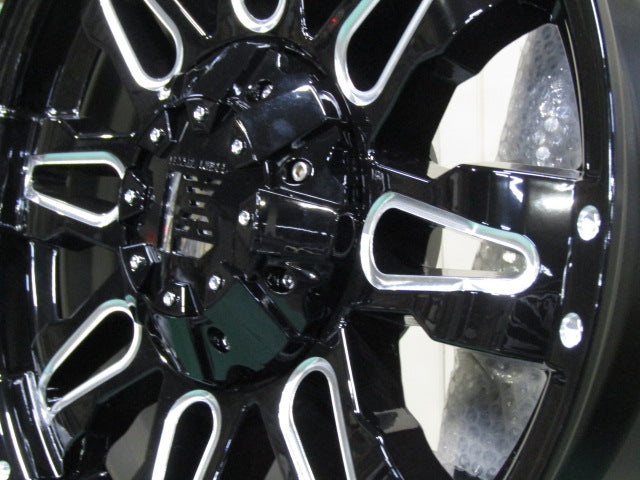 赤字処分価格・プラド・ハイラックス【ホイール】オフビート　LEXXEL（レクセル）BALANO（バレーノ）【タイヤ】MONSTA（モンスタ）テレーングリッパー（港北店）