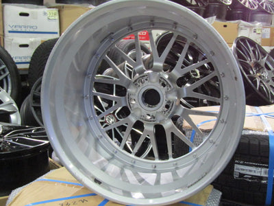 クラウン・マークX・アルファード・スカイライン・GS・IS【ホイール】BBS　LM　DS-SLD　LM240・LM241　Forged【タイヤ】弊社指定輸入タイヤ（港北店）