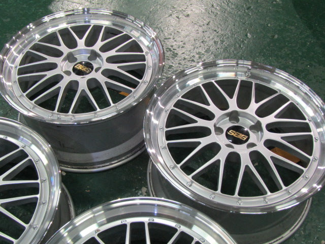 クラウン・マークX・アルファード・スカイライン・GS・IS【ホイール】BBS　LM　DS-SLD　LM240・LM241　Forged【タイヤ】弊社指定輸入タイヤ（港北店）