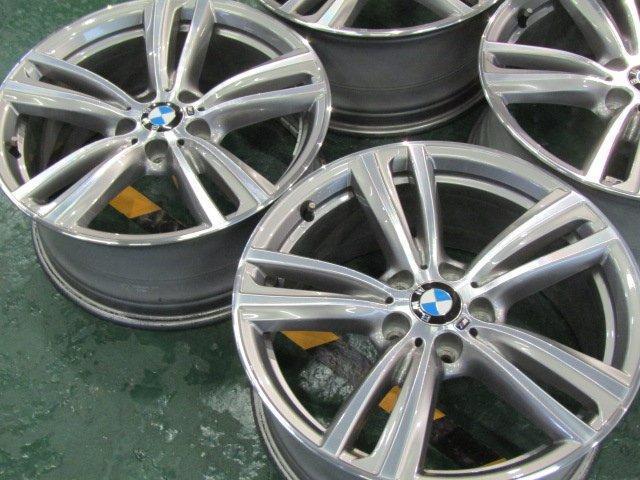 ガリキズ無しの美品・3シリーズ・F30・F31・4シリーズ・F32・F33・F36・Mスポーツ【ホイール】BMW　F30　3シリーズ　Mスポーツ純正　ダブルスポークスタイリング442M【タイヤ】ハンコック　ベンタスS1Evo3（保土ヶ谷本店）