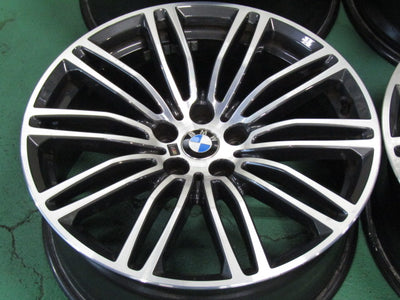 ガリキズ無しの美品・5シリーズ・G30・G31・6シリーズ・G32【ホイール】ＢＭＷ　G30　5シリーズ　Ｍスポーツ純正　 ダブルスポークスタイリング664M【タイヤ】ハンコック　ベンタスS1Evo3（保土ヶ谷本店）