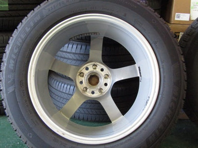 冬のお買い得セット・ポルシェ・マカン・マカンS【ホイール】ポルシェ　95b系　マカン　ベースグレード前期純正【タイヤ】ピレリ　アイスゼロアシンメトリコ（保土ヶ谷本店）