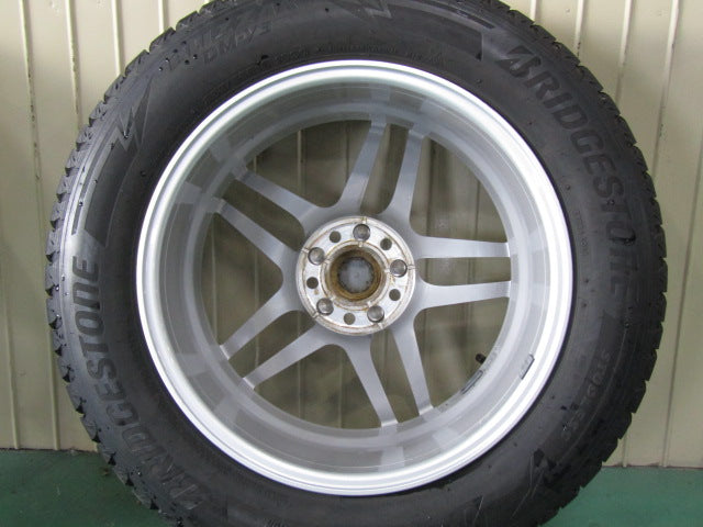 溝あり美品の冬セット・ポルシェ・マカンベースグレード・マカンS【ホイール】ポルシェ　95b系　マカンS純正【タイヤ】ブリヂストン　ブリザックDM-V3（保土ヶ谷本店）