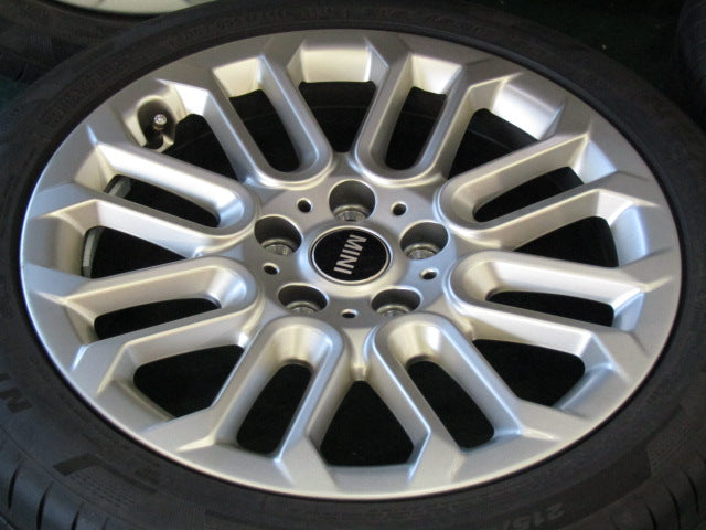 希少モデル・MINI・F65・F66・F67・5ドア・3ドア・コンバーチブル【ホイール】MINI　F65　5ドア　MINIクーパー純正　Uスポーク956【タイヤ】NEXEN（ネクセン）Nferaスポーツ　BMW承認タイヤ（港北店）