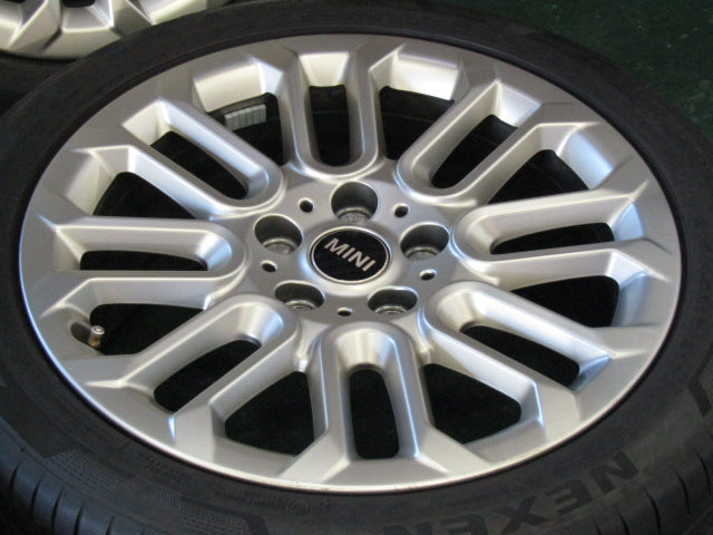希少モデル・MINI・F65・F66・F67・5ドア・3ドア・コンバーチブル【ホイール】MINI　F65　5ドア　MINIクーパー純正　Uスポーク956【タイヤ】NEXEN（ネクセン）Nferaスポーツ　BMW承認タイヤ（港北店）