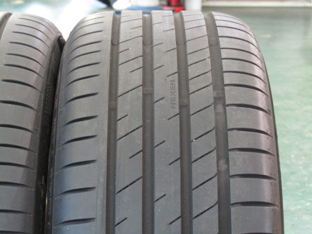 希少モデル・MINI・F65・F66・F67・5ドア・3ドア・コンバーチブル【ホイール】MINI　F65　5ドア　MINIクーパー純正　Uスポーク956【タイヤ】NEXEN（ネクセン）Nferaスポーツ　BMW承認タイヤ（港北店）