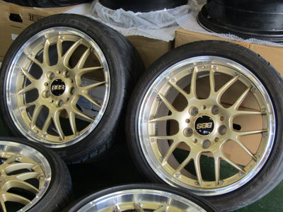 ポルシェ・911・996カレラ【ホイール】BBS　RS-GT　RS927H/RS928　Forged【タイヤ】F：ブリヂストン　ポテンザRE050　R：ダンロップ　ディレッザZ2（港北店）