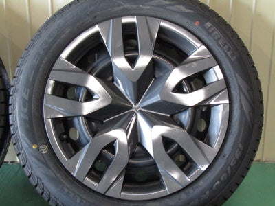現品特価・トヨタ・プリウス【ホイール】トヨタ　60系　PRIUS（プリウス）Xグレード　ハイブリット純正【タイヤ】ピレリ　アイスゼロアシンメトリコ（保土ヶ谷本店）