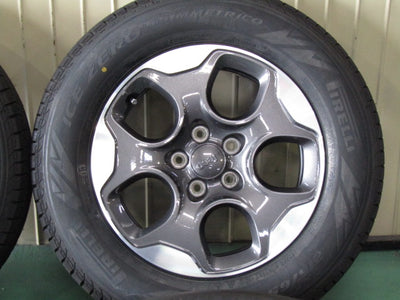 限定冬セット・Jeep・レネゲード【ホイール】クライスラー　BV13系　Jeepレネゲード　ロンジチュード純正【タイヤ】ピレリ　アイスゼロアシンメトリコ（保土ヶ谷本店）