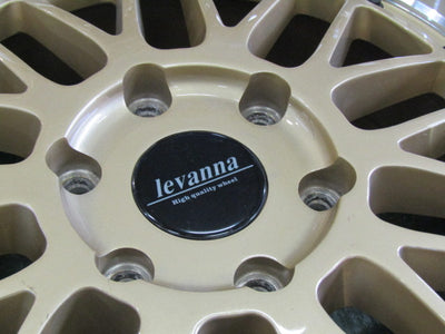 今が旬のゴールドホイール【ホイール】インクルード　Levanna（レヴァンナ）V10LTH【タイヤ】ヨコハマ　パラダ　PA03（港北店）