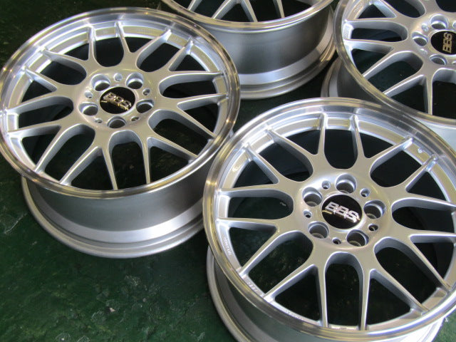 ヴェルファイア・クラウン・マジェスタ・フーガ・RX-8【ホイール】BBS　RG-R　RG700　Forged　SLDカラー　ホイールのみ【タイヤ】無し（港北店）