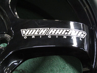 ガリキズ無しの美品・ハイエース・レジアスエース【ホイール】RAYS（レイズ）ボルクレーシングTE37SB　Tourer　Forged【タイヤ】ヨコハマ　PARADA（パラダ）PA03　109/107S（保土ヶ谷本店）