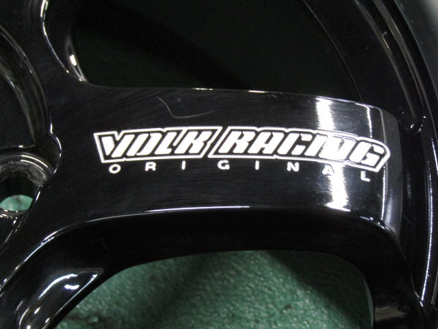 ガリキズ無しの美品・ハイエース・レジアスエース【ホイール】RAYS（レイズ）ボルクレーシングTE37SB　Tourer　Forged【タイヤ】ヨコハマ　PARADA（パラダ）PA03　109/107S（保土ヶ谷本店）