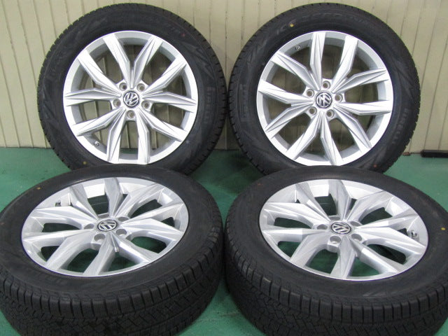 限定冬セット・フォルクスワーゲン・ティグアン【ホイール】フォルクスワーゲン　AD1系　ティグアン純正　KINGSTON（キングストン）【タイヤ】ピレリ　アイスゼロアシンメトリコ（保土ヶ谷本店）