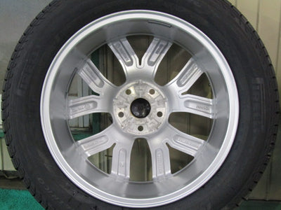 限定冬セット・フォルクスワーゲン・ティグアン【ホイール】フォルクスワーゲン　AD1系　ティグアン純正　KINGSTON（キングストン）【タイヤ】ピレリ　アイスゼロアシンメトリコ（保土ヶ谷本店）