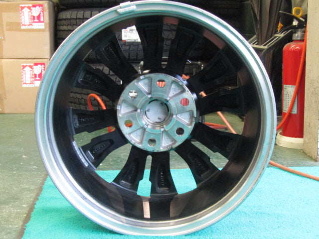 ガリキズ無しの美品・三菱・トライトン【ホイール】三菱 3DF系
