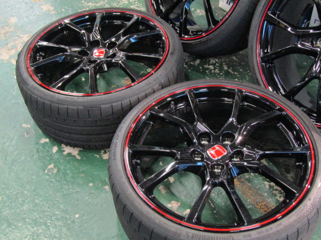 超希少・ガリキズ無し【ホイール】ホンダ　FK8系　シビック　タイプR純正【タイヤ】コンチネンタル　スポーツコンタクト6（港北店）