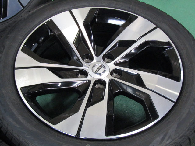 限定価格・ボルボ・V60クロスカントリー【ホイール】ボルボ　ZB系　V60クロスカントリー純正　5スポーク-1069【タイヤ】ピレリ　アイスゼロアシンメトリコ（保土ヶ谷本店）