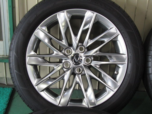 綺麗な純正の冬セット・レクサス・LS500【ホイール】レクサス　50系　LS500　バージョンL純正【タイヤ】ブリヂストン　ブリザックWZ-1（保土ヶ谷本店）