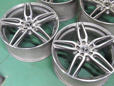 特価の冬セット・Eクラス・W213・S213・Eクラスクーペ・C238・AMG【ホイール】メルセデスベンツ　W213　Eクラス前期純正　AMG5スポーク【タイヤ】ピレリ　ウインターアイスアシンメトリコPlusランフラット（保土ヶ谷本店）