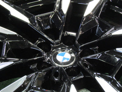 超希少・新車外し品【ホイール】BMW　G16　8シリーズ　M850i純正　ダブルスポークスタイリング895M【タイヤ】ピレリ　P-ZERO　PZ4　BMW承認ランフラット（港北店）