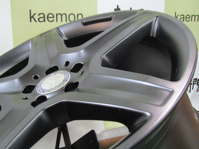 【車種】メルセデスベンツ【ホイール】メルセデスベンツ　W166　Mクラス純正　AMG5スポーク　専門業者後塗りマットブラック【タイヤ】ファルケン　アゼニス　FK510　SUV （港北店）