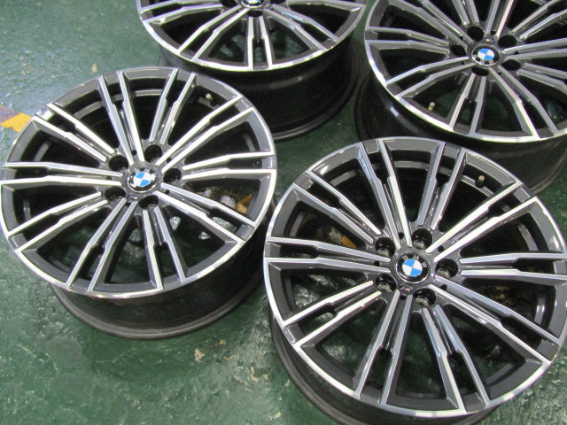 【車種】BMW　3シリーズ　G20　4シリーズ　G22【ホイール】G20 3シリーズ Mスポーツ純正 Mライトアロイ・ダブルスポークスタイリング790【タイヤ】ピレリ　チントゥラートP7　BMW承認ランフラット （港北店）