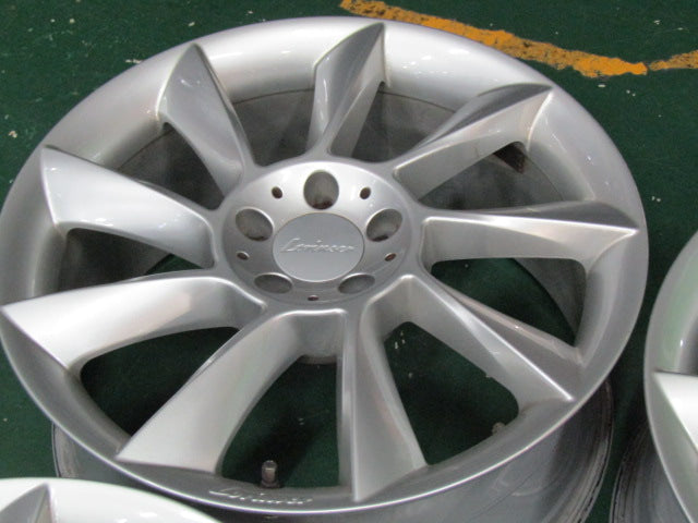 【車種】メルセデスベンツ【ホイール】ロリンザー　RS8【タイヤ】ファルケン　アゼニス　FK510 （港北店）