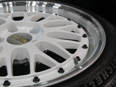 【車種】トヨタ　クラウン　セルシオ　センチュリー　マークX【ホイール】BBS　LM　リミテッドスタイル　WBP-SLD　専門業者後塗りパールホワイト【タイヤ】弊社指定輸入タイヤ （港北店）