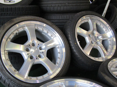【車種】メルセデスベンツ【ホイール】ロリンザー　LM5【タイヤ】弊社指定輸入タイヤ （港北店）
