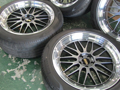 【車種】トヨタ　アルファード　ヴェルファイア【ホイール】BBS　LM　DB-SLD　Forged　LM402【タイヤ】ハンコック　ベンタス　V12Evo2 （港北店）