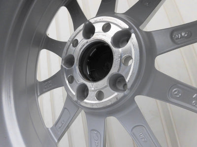 【ホイール】メルセデス ベンツ Aクラス A250 4マチック セダン 純正【タイヤ】GRIPMAX ICE X（通販店）